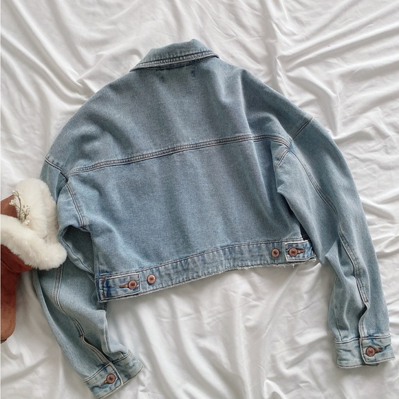 Forever 21 jean jacket - Picture 9 of 14